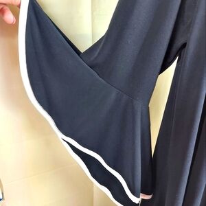 XXl Alfani Asymmetrical Top Bell Sleeves